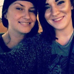 Meet your Posher, Leslie